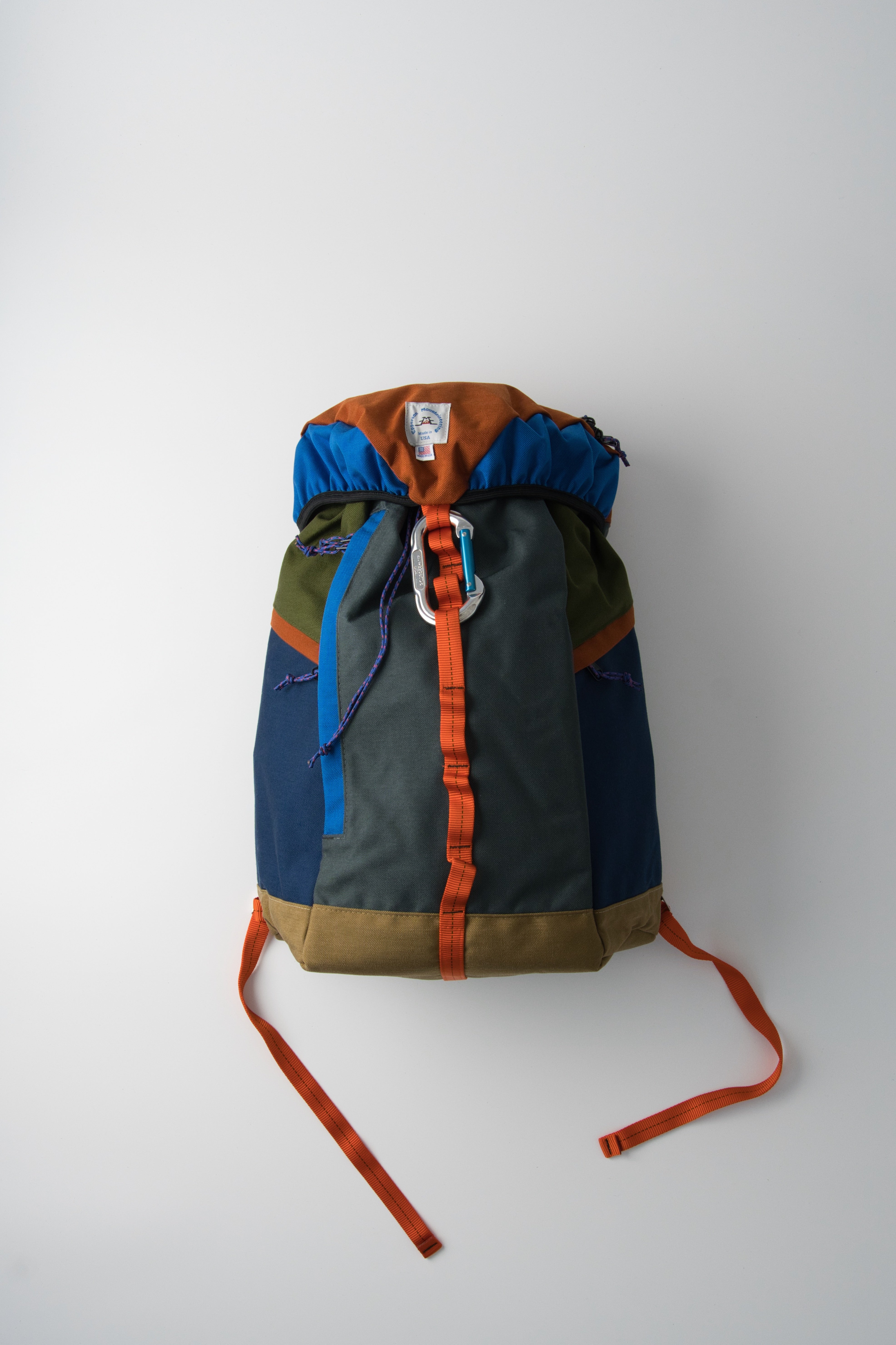 Epperson Mountaineering ベスト　黒 Epperson Mountaineering Climb Pack in Black : SEIKK Mens